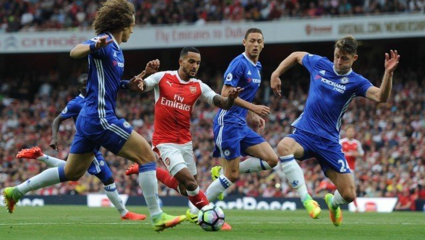 «Ξεχειλίζει» ενθουσιασμός                             στο Χάντερσφιλντ