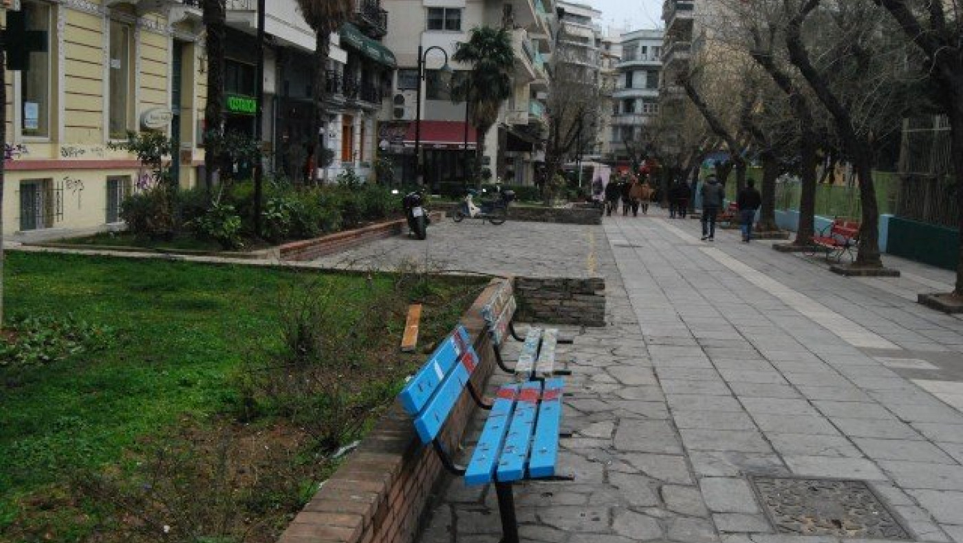 Θεσσαλονίκη: «Πράσινο φράγμα» στους πεζόδρομους Ικτίνου και Ζεύξιδος