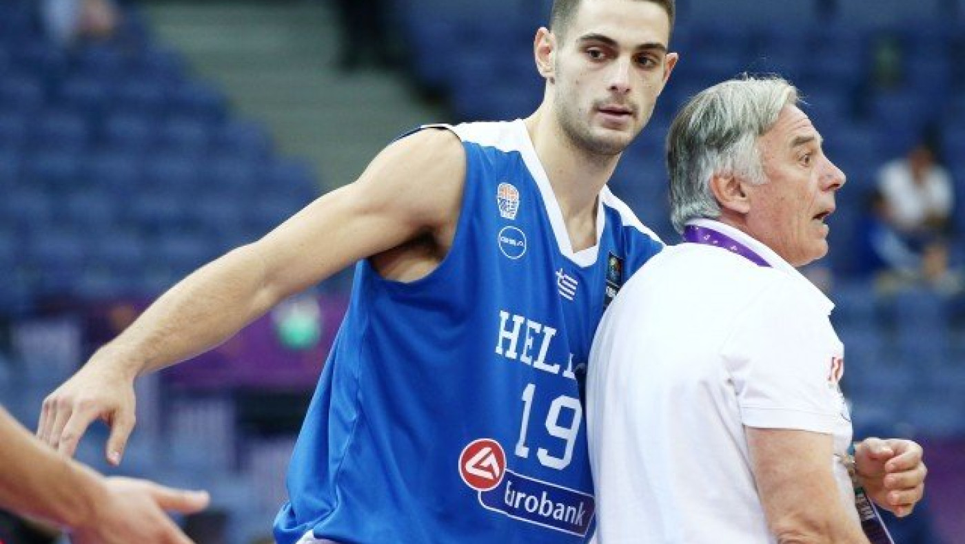 Παπαπέτρου: «Θα είμαστε καλύτεροι κόντρα στη Γαλλία»