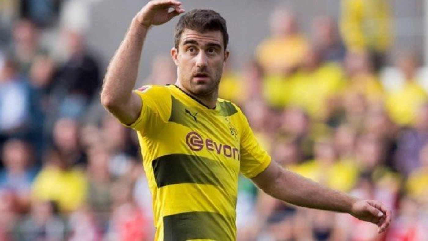 Υπήρξαν επαφές      Παπασταθόπουλου με Γιουβέντους!