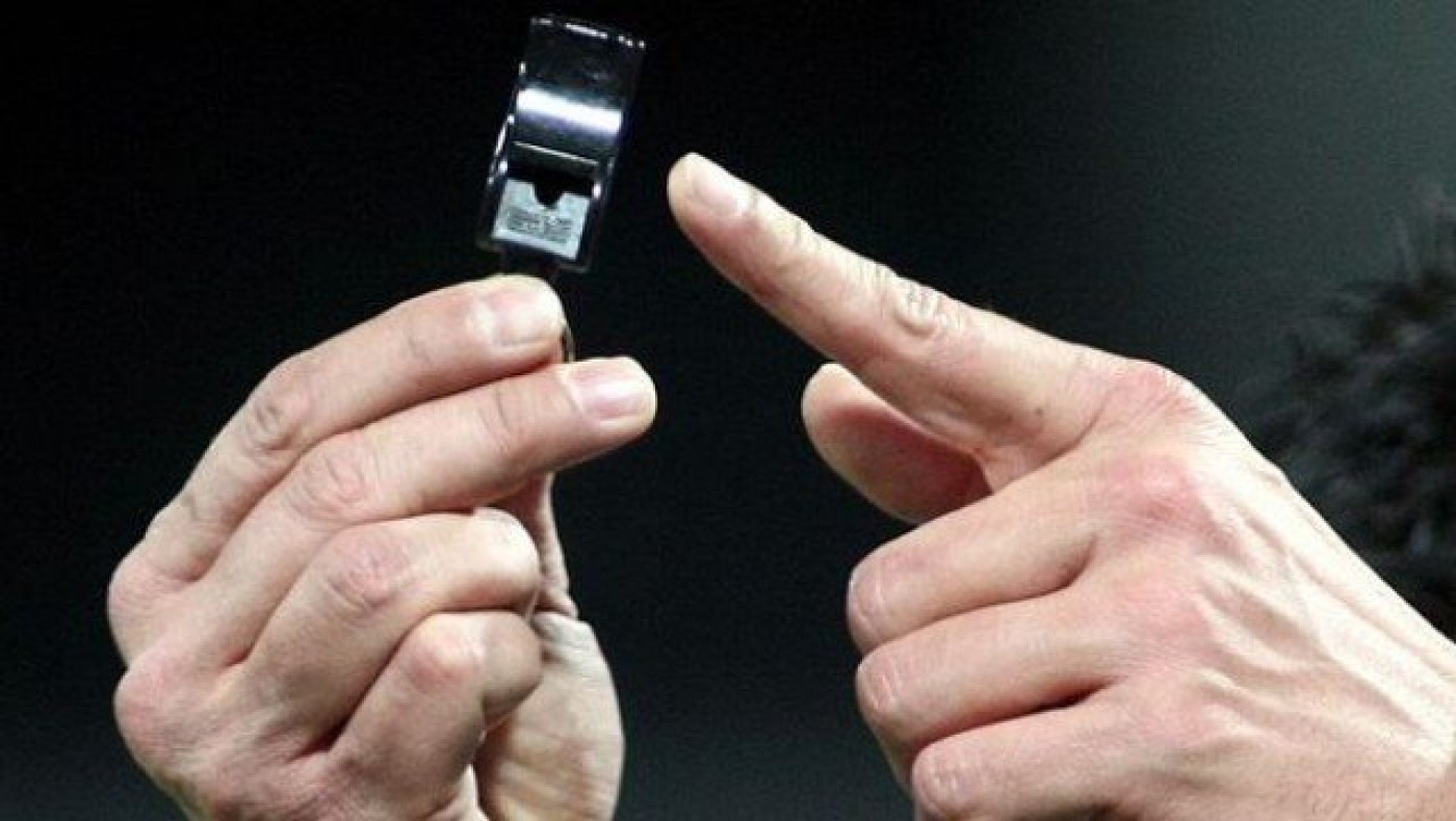 Αυτός          σφυρίζει τον          ΠΑΟΚ στη Ριζούπολη!