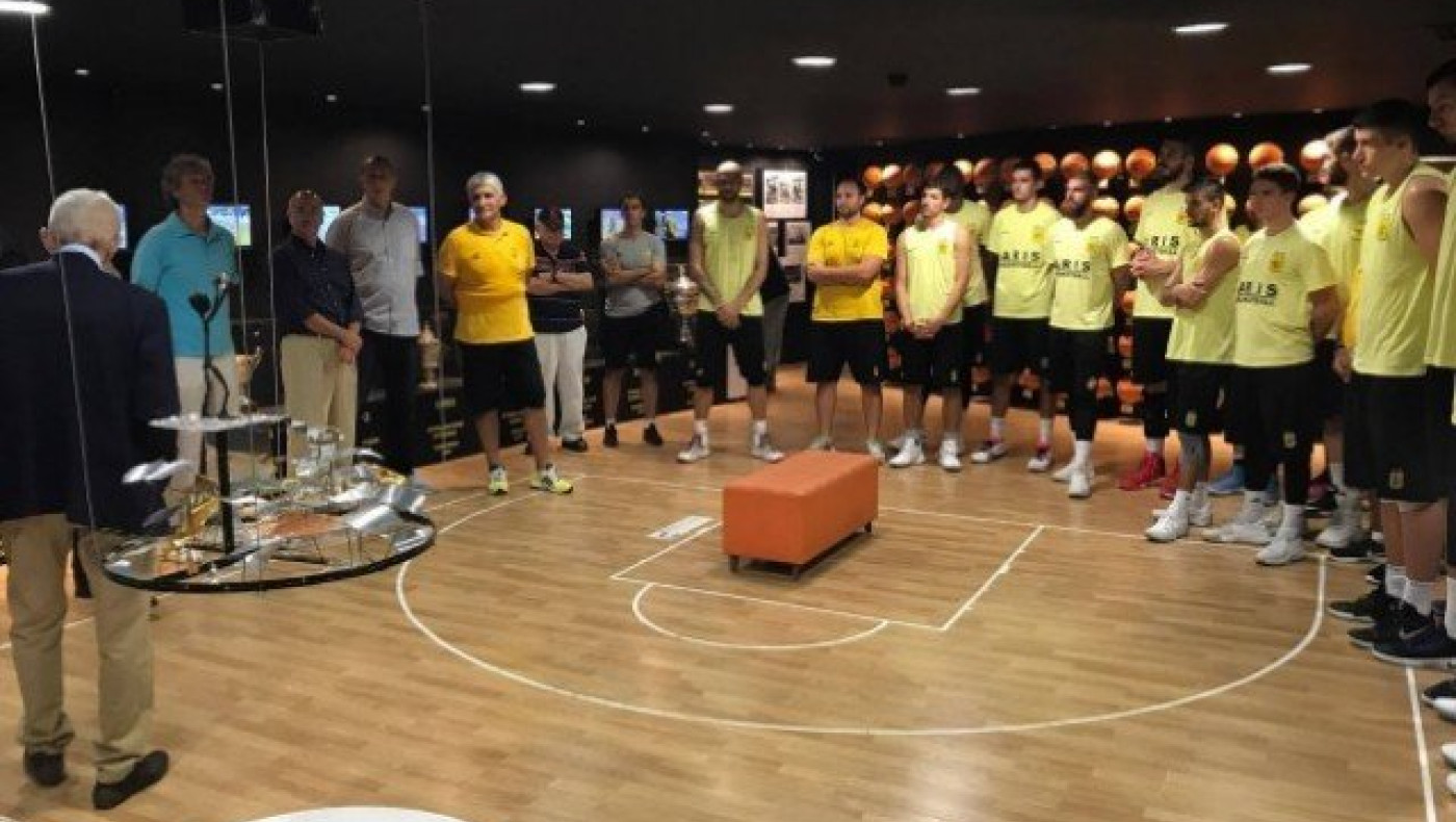 Ο Άρης τίμησε με τον δικό του τρόπο τον Γκάλη! (pics)