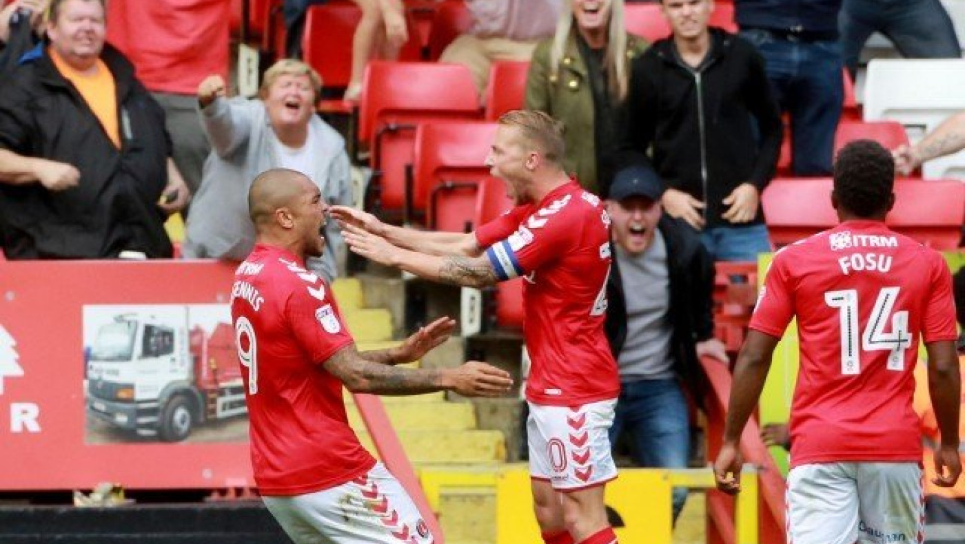 Ποιο       CHL; Έχει       Αγγλία το      πρόγραμμα!