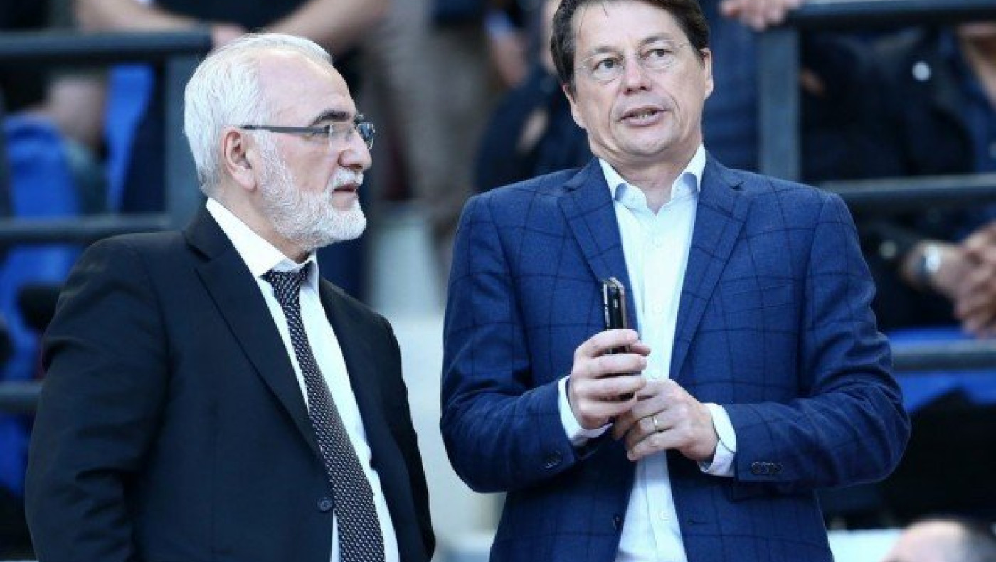 Σύσκεψη κορυφής  του Σαββίδη  με τους επιτελείς του