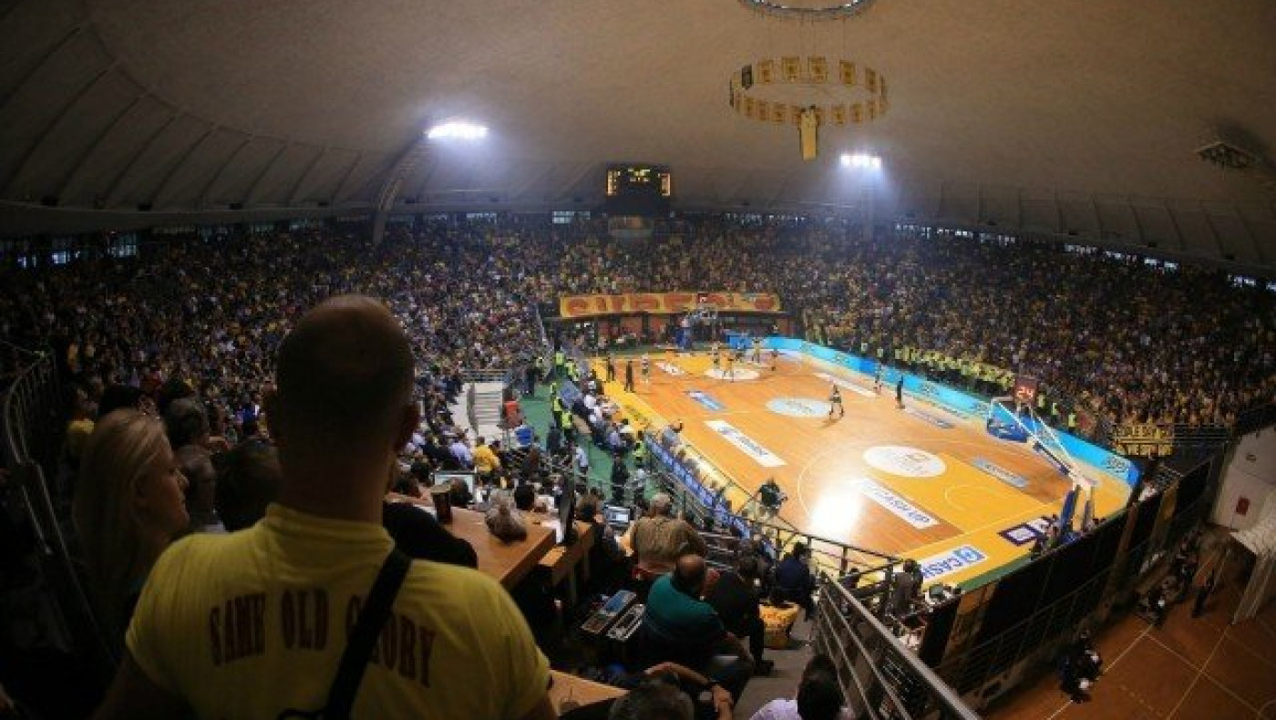 Πήρε   πιστοποιητικό  από την     ΕΕΑ   η  ΚΑΕ Αρης!