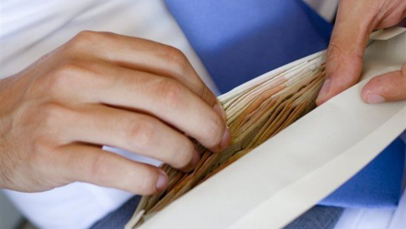 Θεσσαλονίκη: Καταδίκη δύο πρώην υπαλλήλων του ΕΟΤ για «φακελάκια»