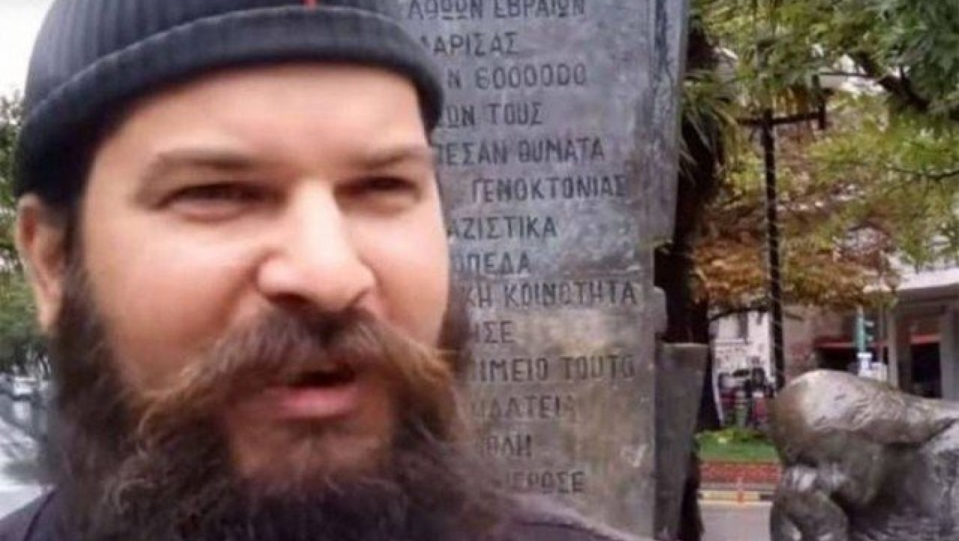 Η προσαγωγή του π. Κλεομένη από αστυνομικούς στη Θεσσαλονίκη (ΒΙΝΤΕΟ)