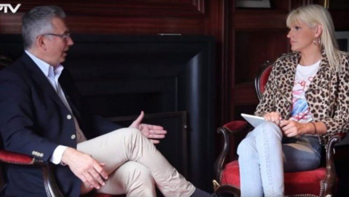 Η παρατήρηση του Θοδωρή Ρουσόπουλου που «πάγωσε» τη Σάσα Σταμάτη (vid)