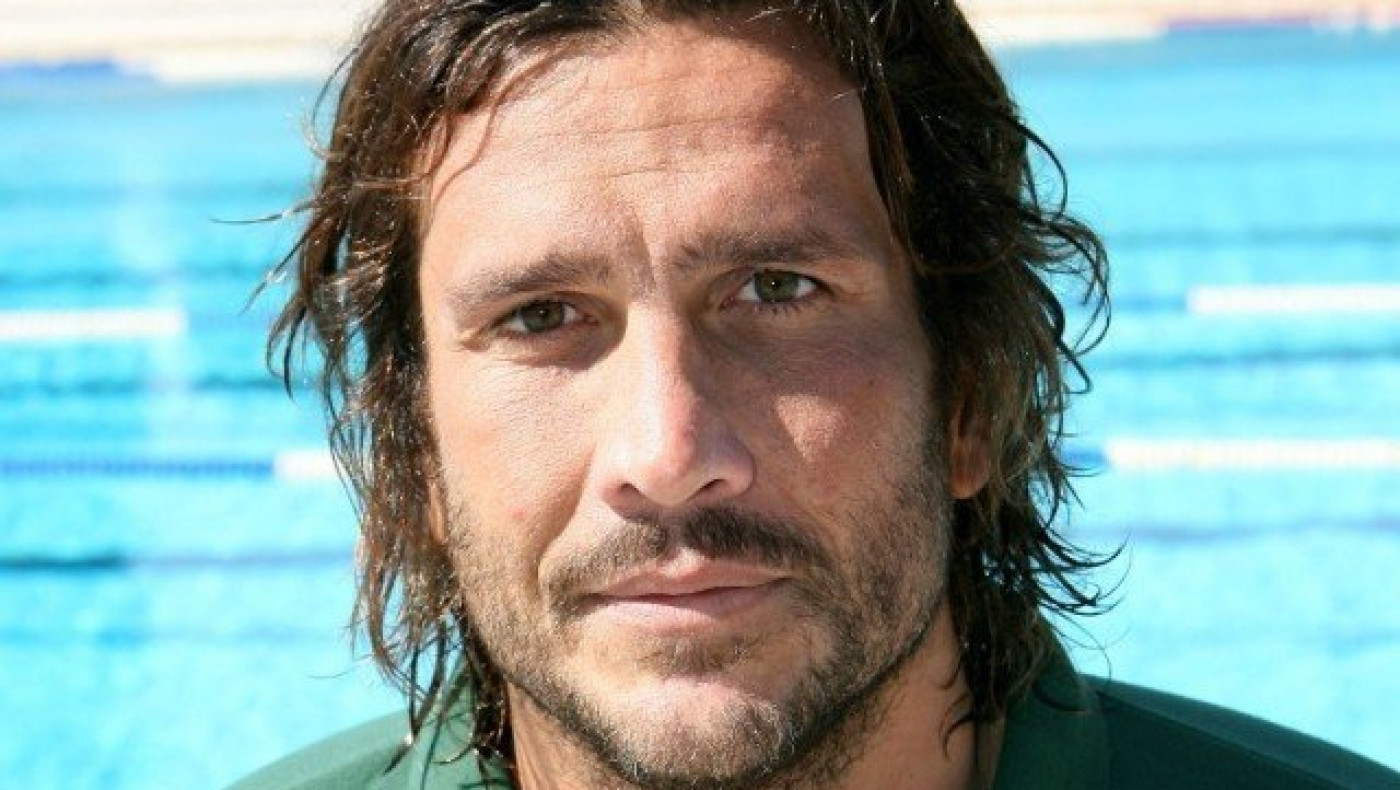 Η νυχτερινή έξοδος του Κώστα Κοκκινάκη με τη σύντροφό του (ΦΩΤΟ)