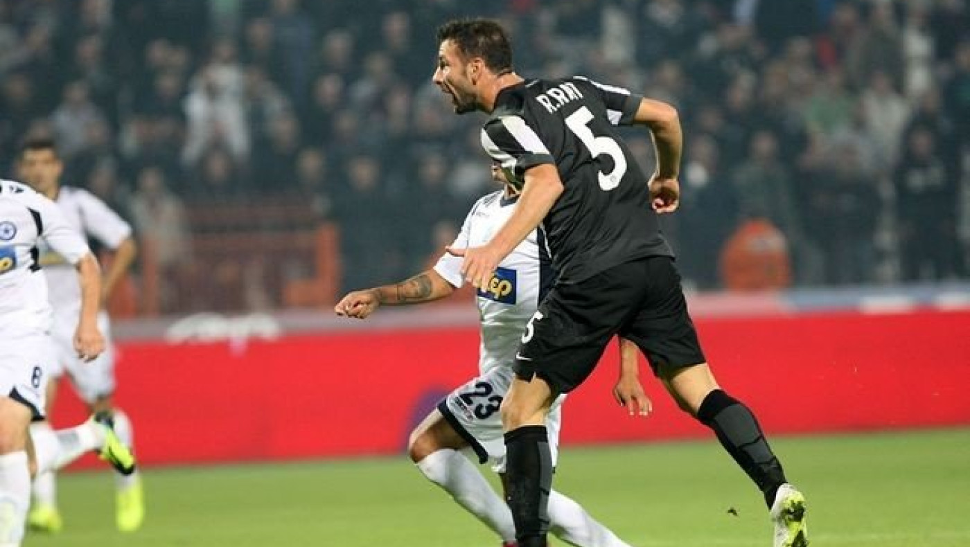 Γιατί στα αποδυτήρια του ΠΑΟΚ θυμήθηκαν τον Φαν Πέρσι