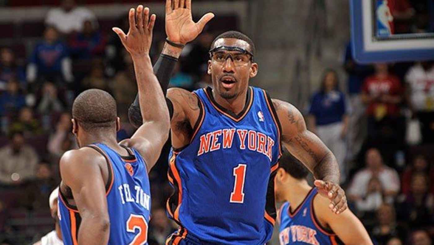 Μπάνιο με κόκκινο κρασί ο Στουνταμάιρ ! (ΦΩΤΟ)