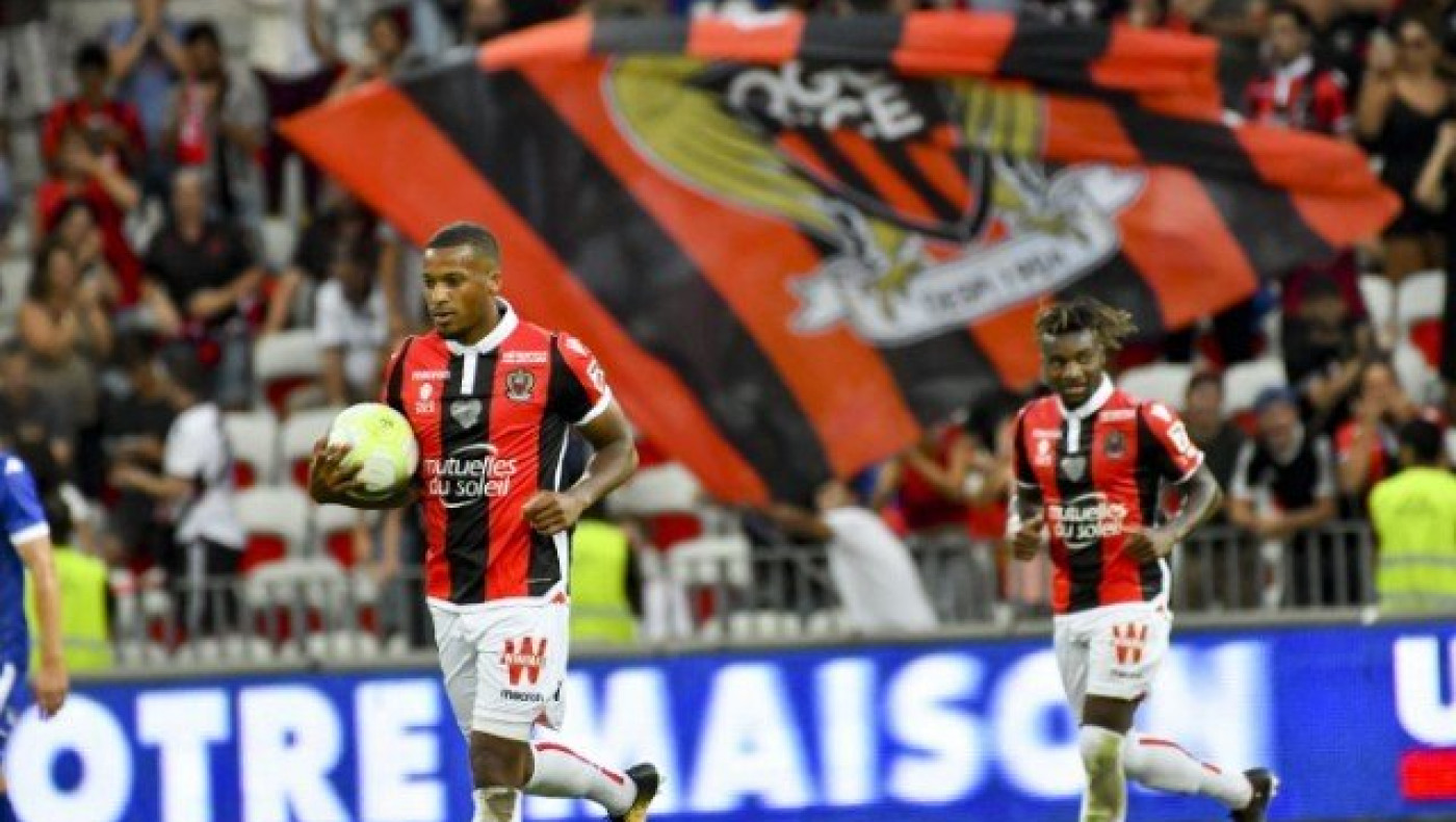 Βαθμολογικά                         τις βολεύει το Χ