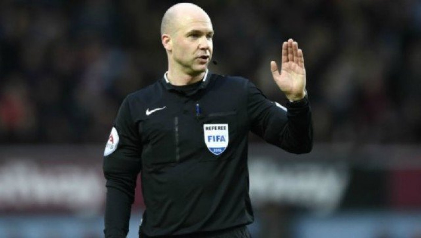 Αυτός      θα σφυρίξει    το Ολυμπιακός-Μπαρτσελόνα!