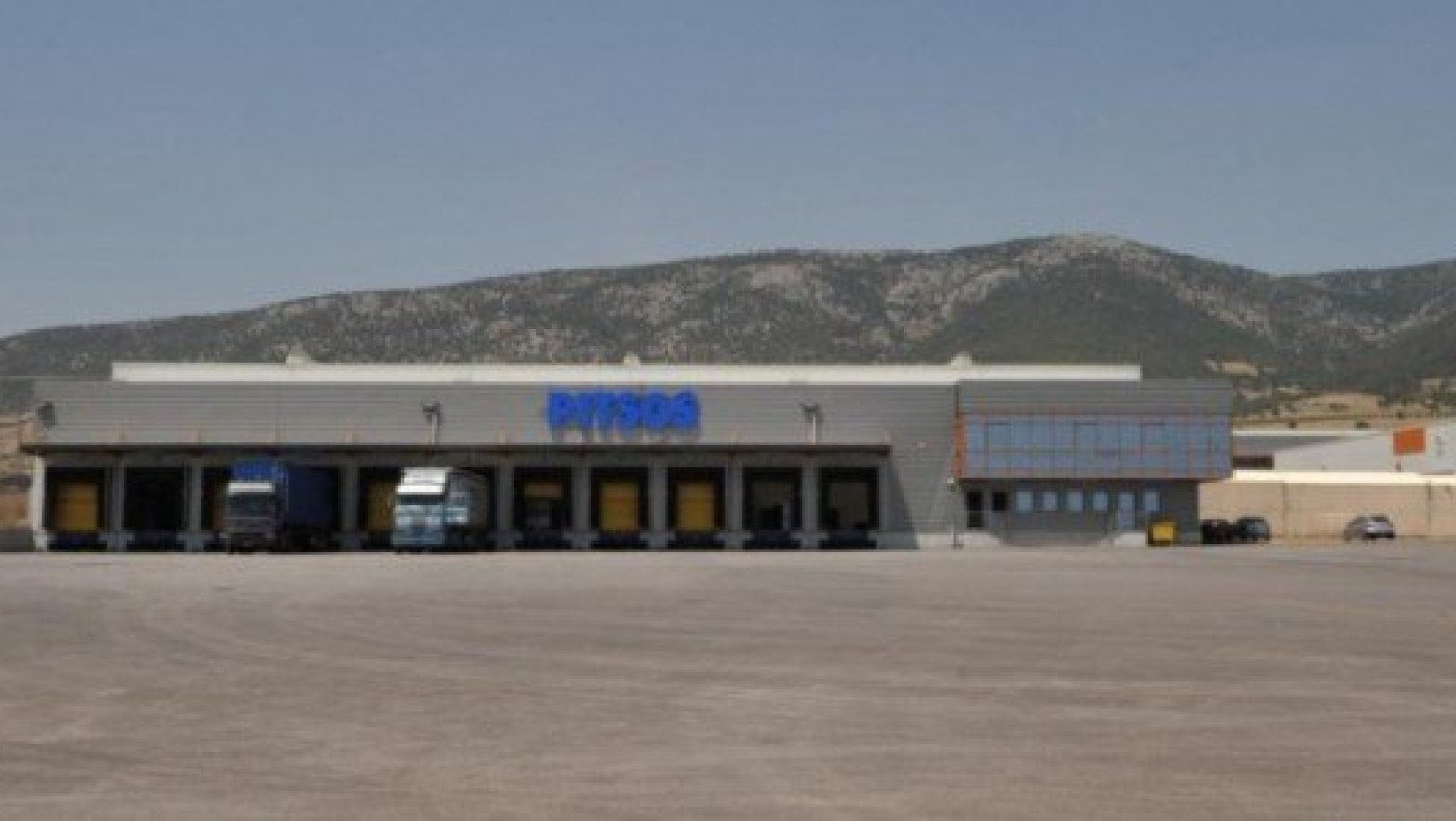 Λουκέτο στο εργοστάσιο της πρώην Πίτσος στο      Ρέντη!