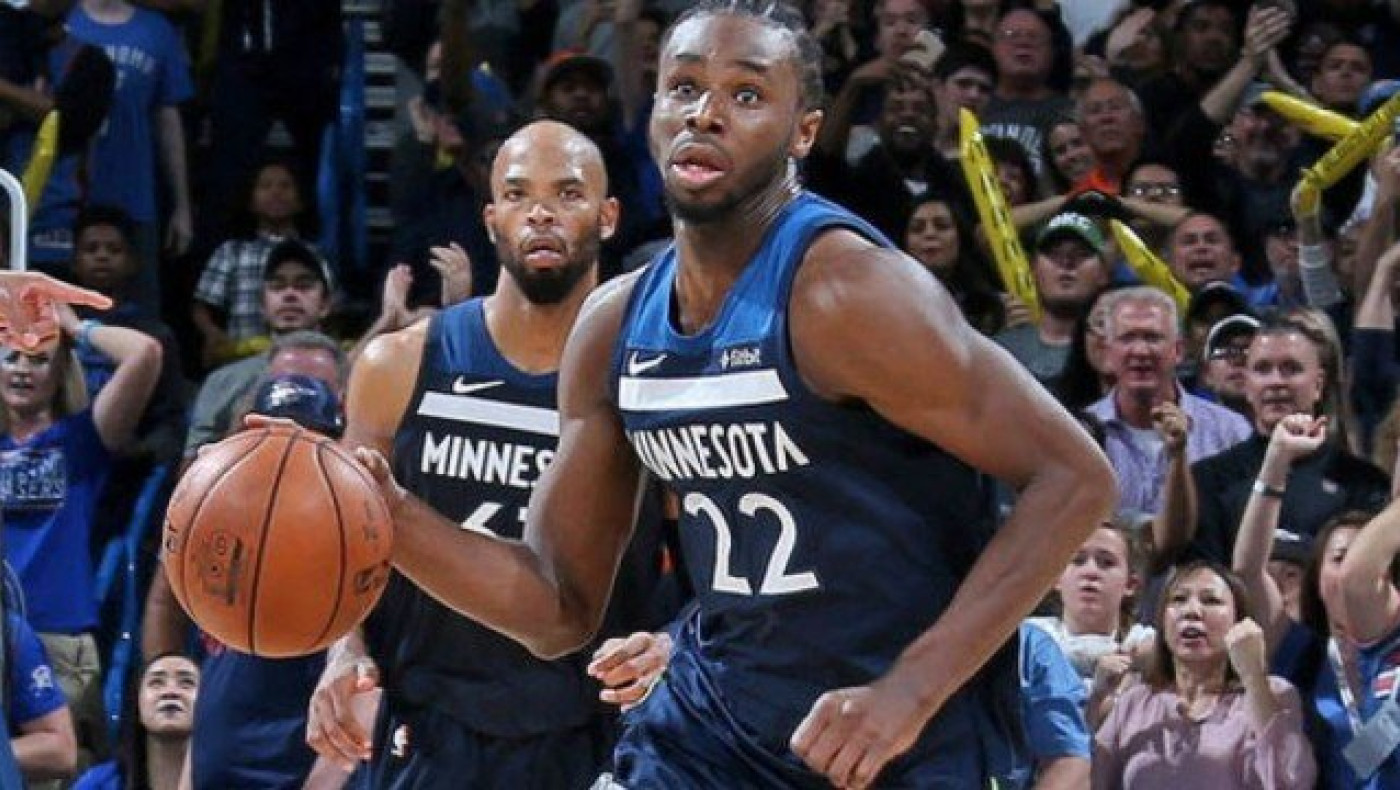 Ο Ουίγκινς    «ξέρανε»      τους       Θάντερ  (videos)