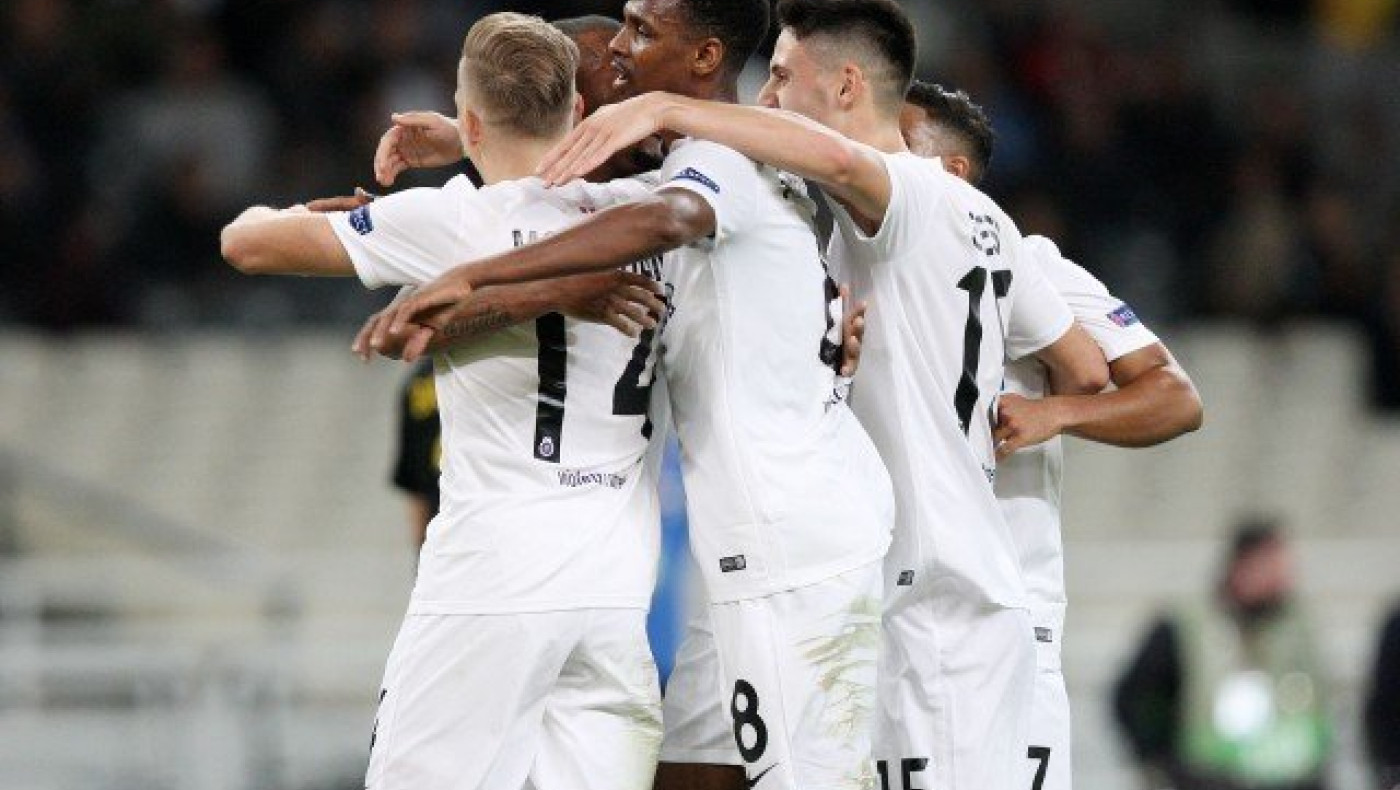 Η έμπειρη                           Αούστρια Βιέννης