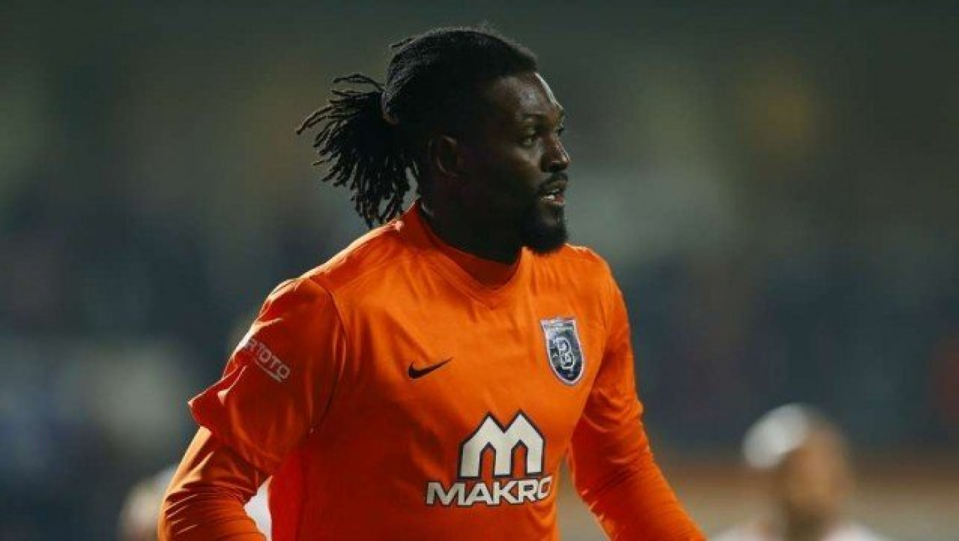 Σοκάρει     ο     Αντεμπαγιόρ: «Ήθελα να αυτοκτονήσω»!