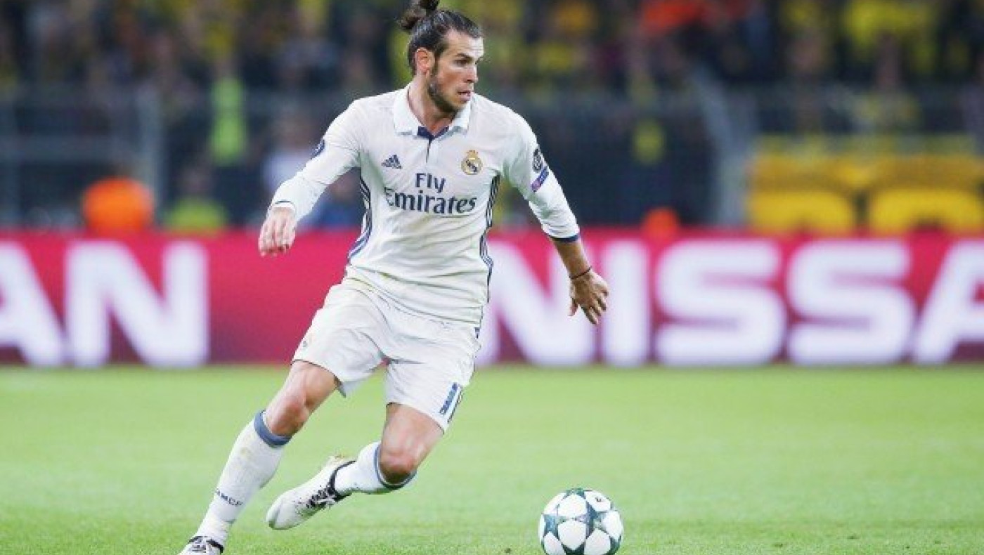 Πάλι        άτυχος          ο                Μπέιλ