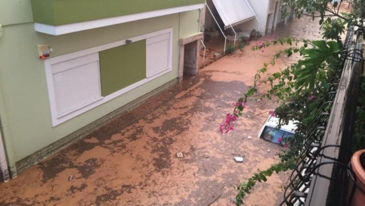 Έπιασαν επ’ αυτοφώρω Ρομά να κάνουν πλιάτσικο σε εταιρεία στη Μάνδρα