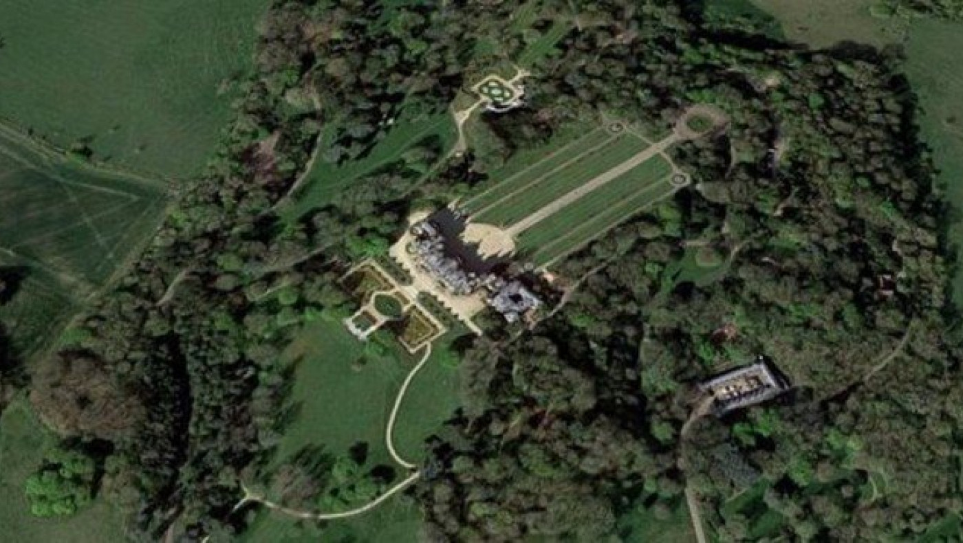 Αγγλία: Σύγκρουση αεροπλάνου με ελικόπτερο - Φόβοι για πολλούς νεκρούς