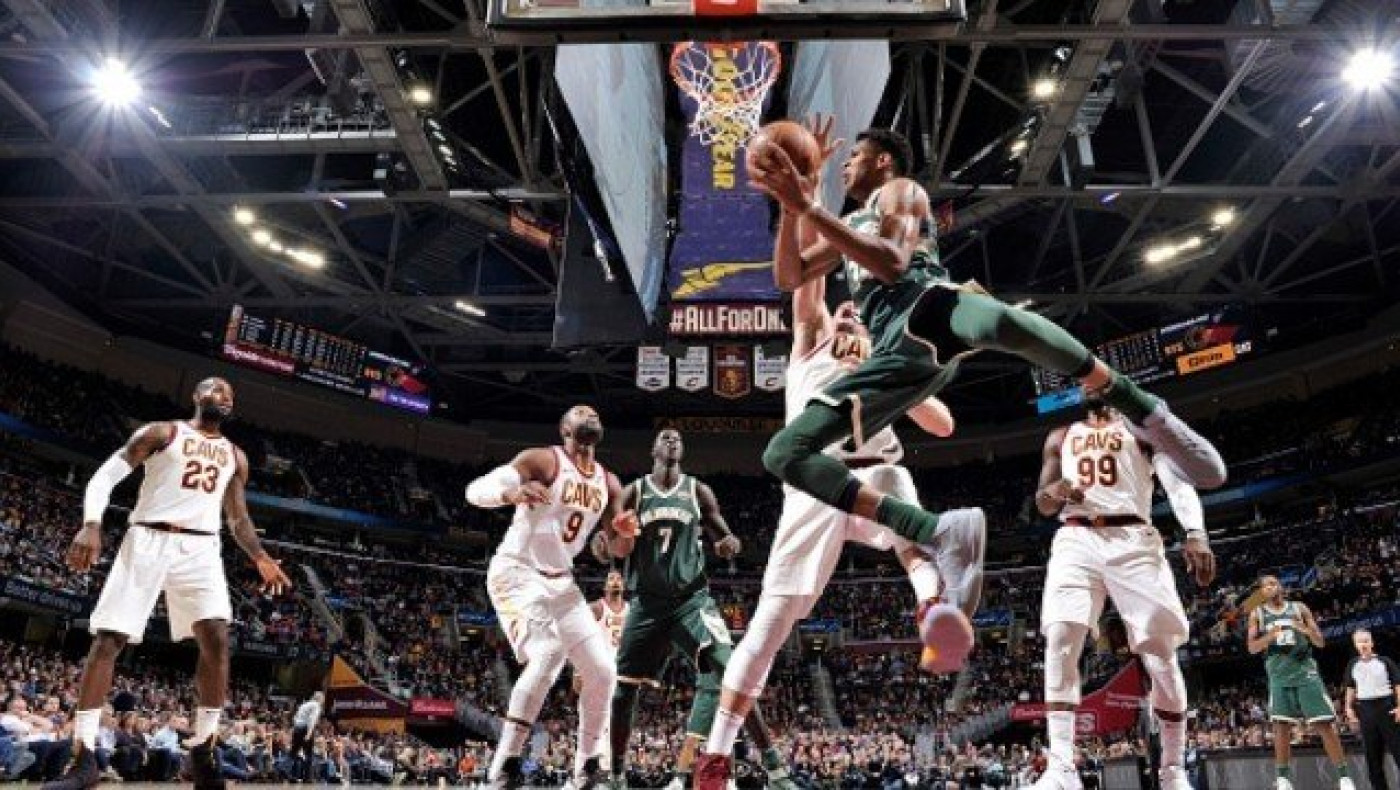 Τρομερός ο Γιάννης, νικητής και πάλι ο «Βασιλιάς» (videos)