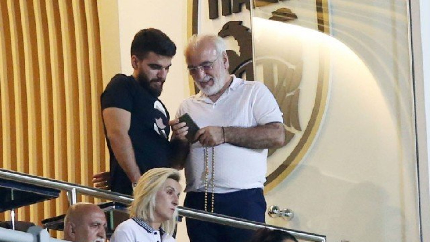 Γιώργος Σαββίδης: «Κλείστε τα αυτιά σας στις φωνές της συμμορίας»