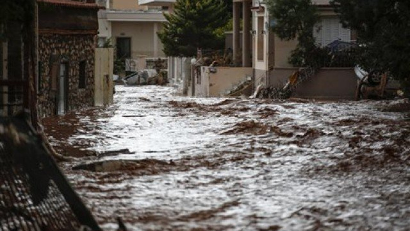 Αδιανόητη τραγωδία: 14 οι νεκροί στη Μάνδρα λόγω πλημμύρας!