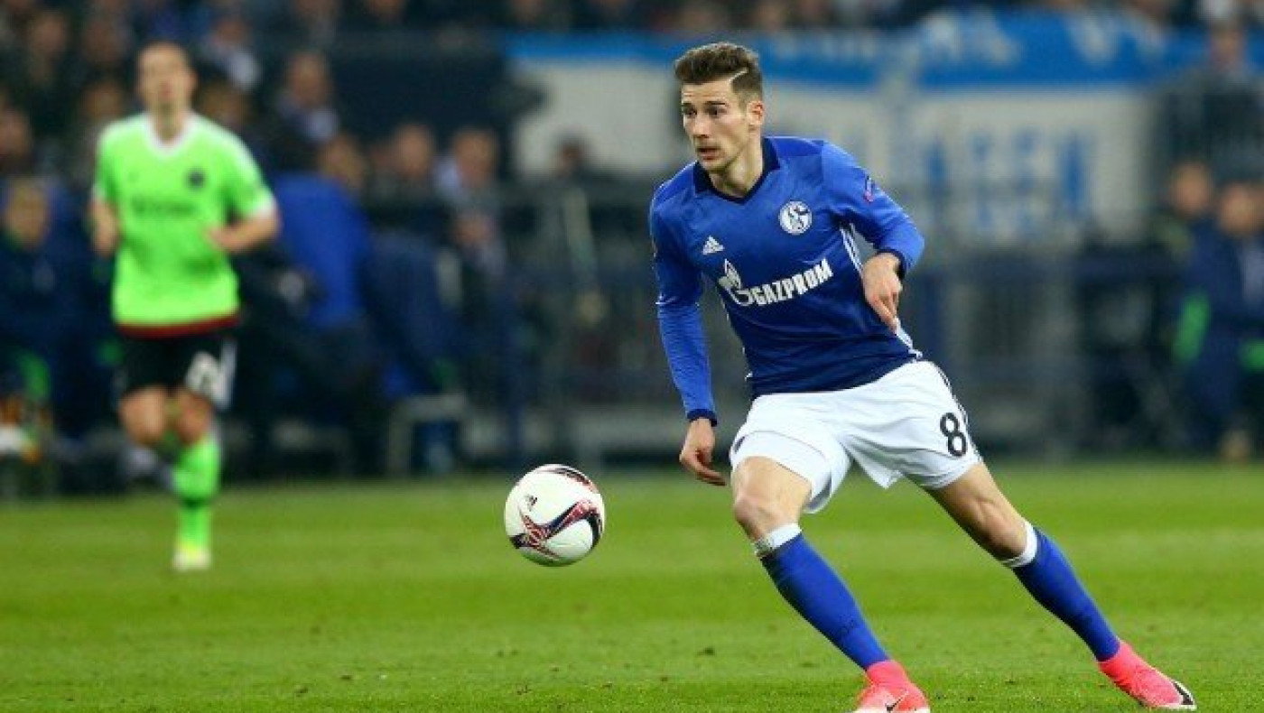 Ψηφίζει             Αγγλία             ο       Γκορέτσκα