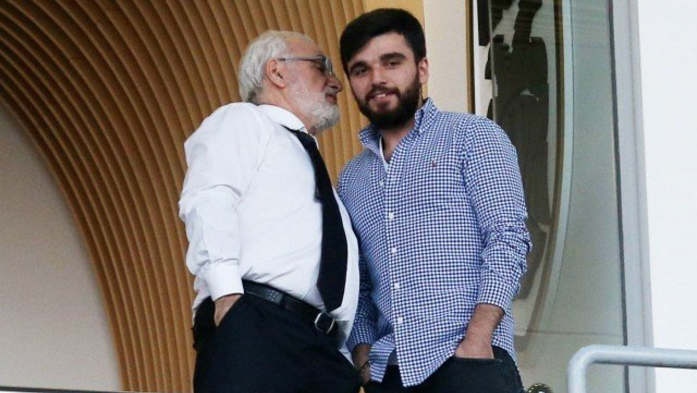 Αινιγματικό  μήνυμα   του  Γιώργου  Σαββίδη  (video)