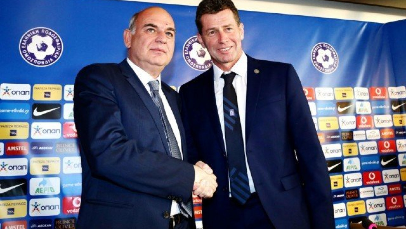 Σκίμπε: «Χαρούμενος και περήφανος που είμαι στην Εθνική» (video)