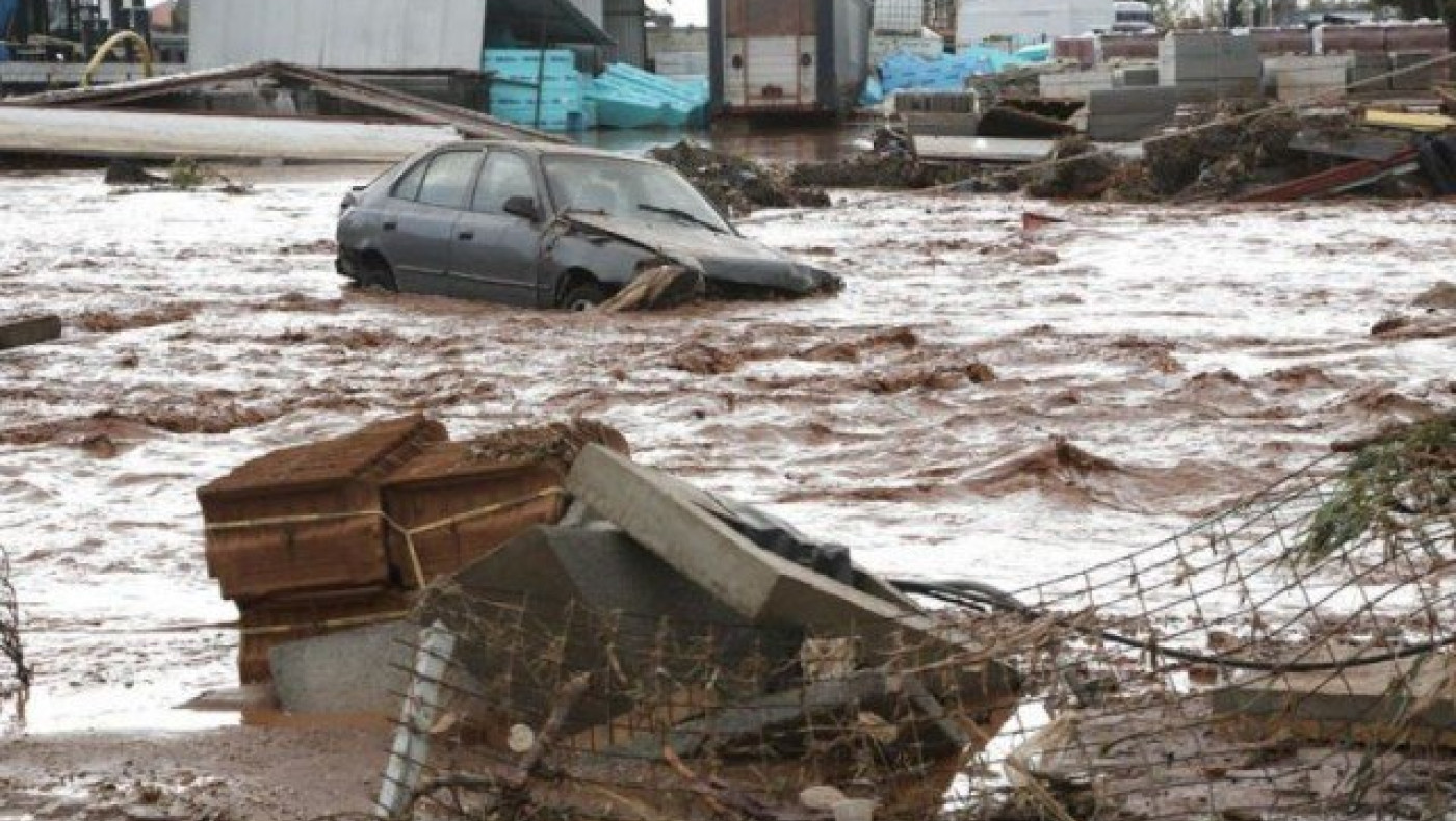 Στο πλευρό των πλημμυροπαθών της Μάνδρας ο δήμος Κορδελιού - Ευόσμου