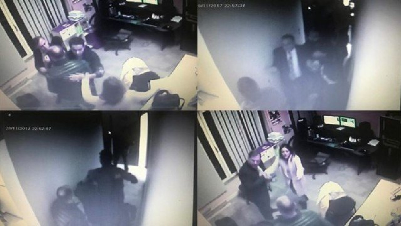 VIRAL: Ξύλο και βρισιές μεταξύ καλεσμένων σε τηλεοπτικό κανάλι! (ΦΩΤΟ)