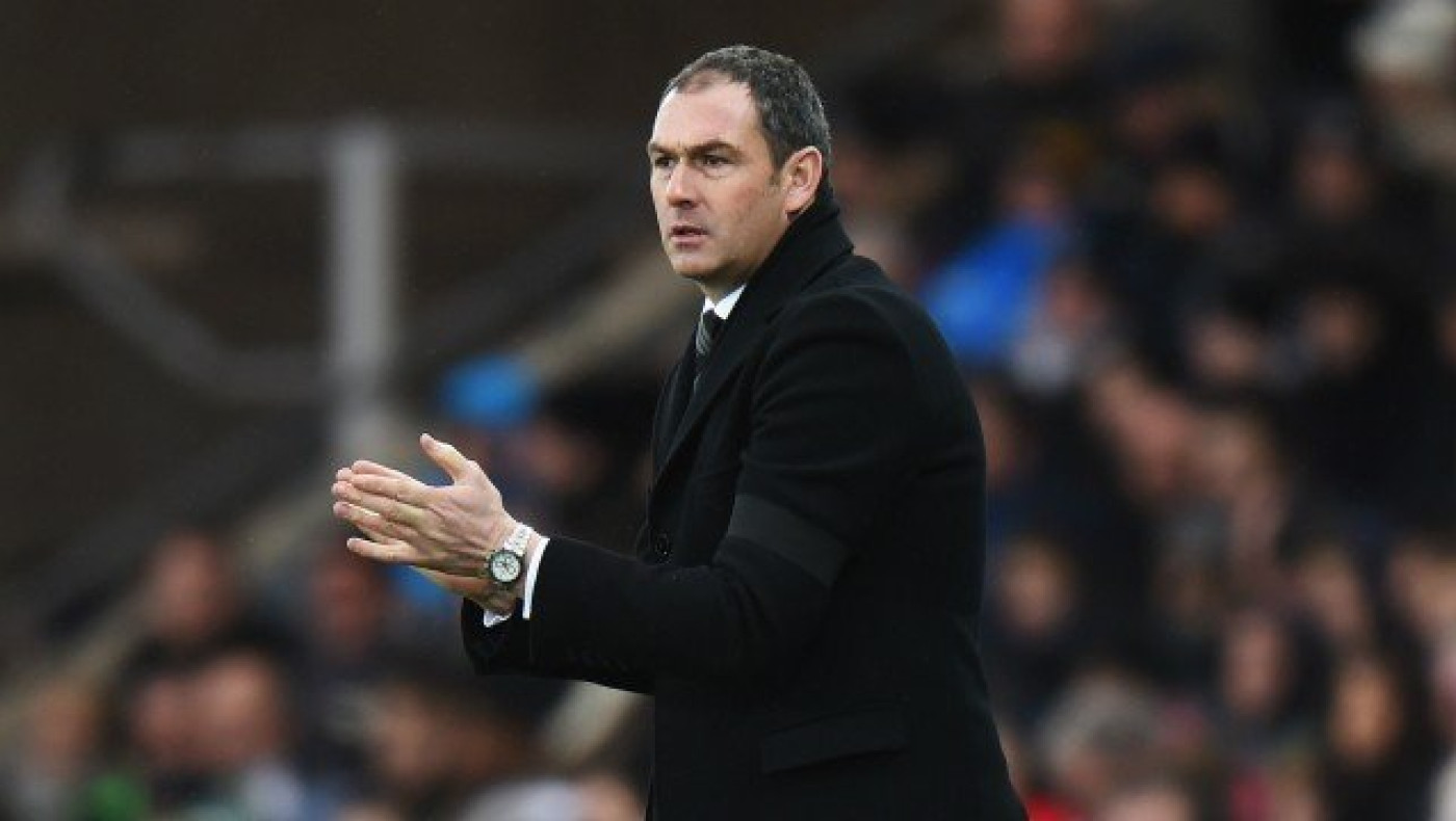 Θα            παλέψει η Σουόνσι           στο Λονδίνο