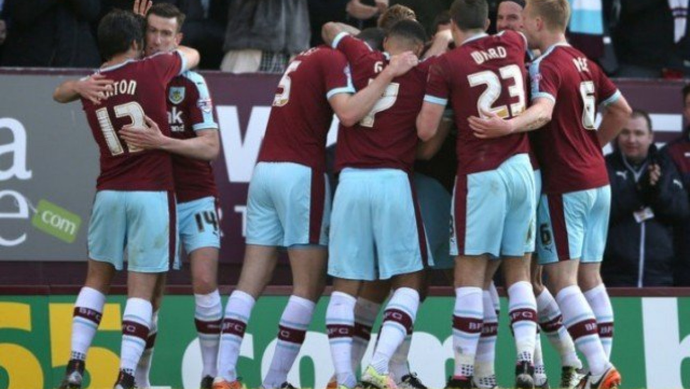 Συνήλθε η                                                     Μπολόνια