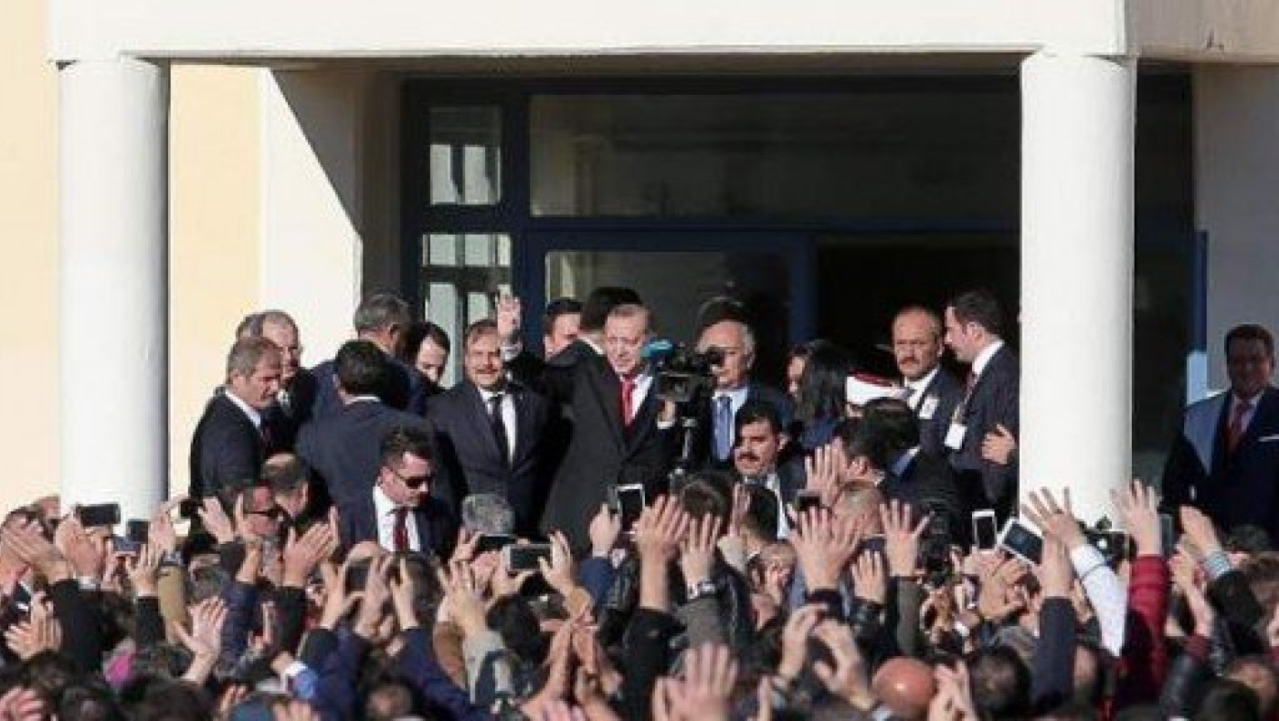 Μίνι διπλωματικό επεισόδιο στην Κομοτηνή: «Άλλα συμφωνήσαμε κ.Πρόεδρε»