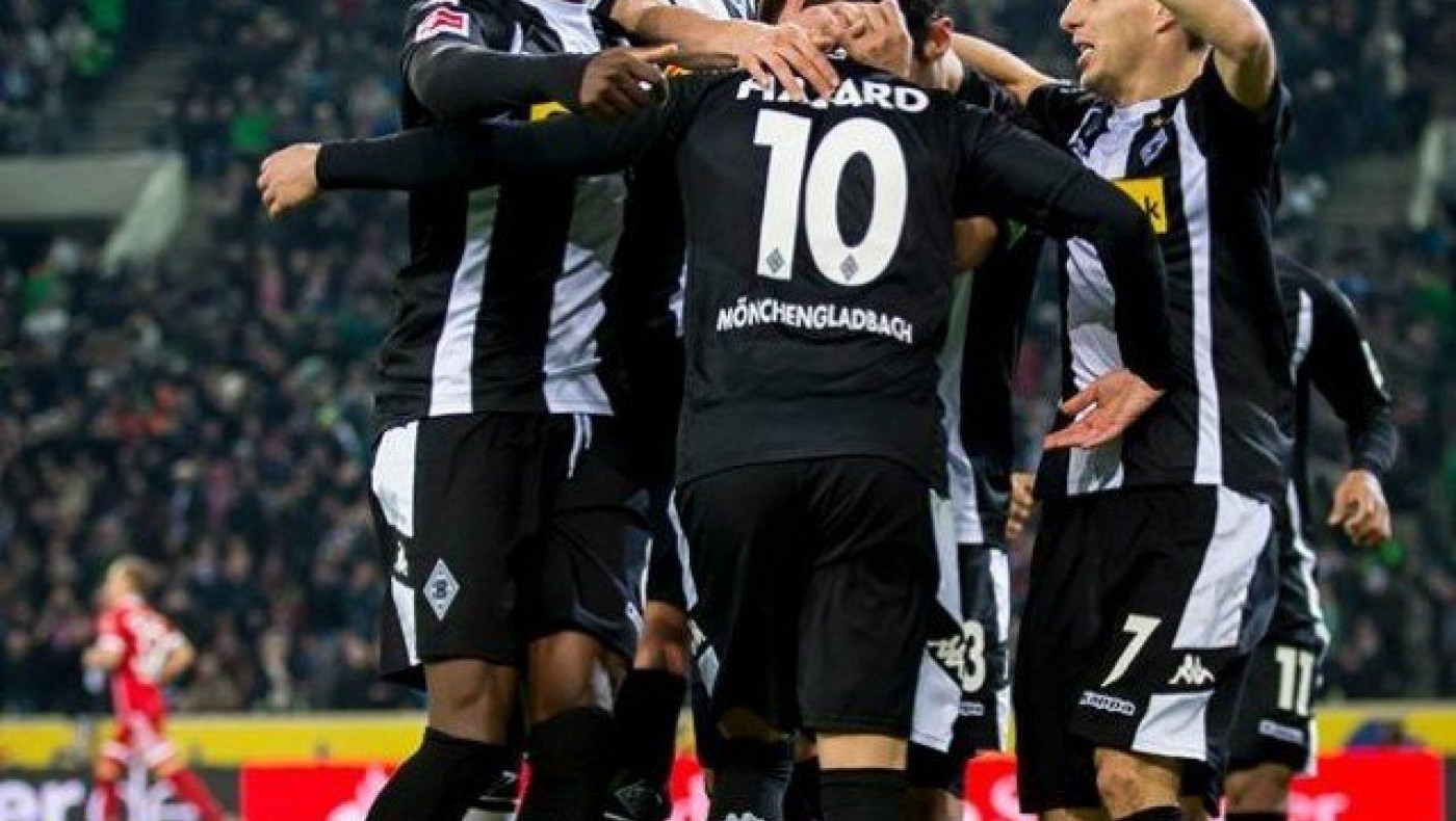 Έβαλε...φωτιά στο πρωτάθλημα η           Γκλάντμπαχ