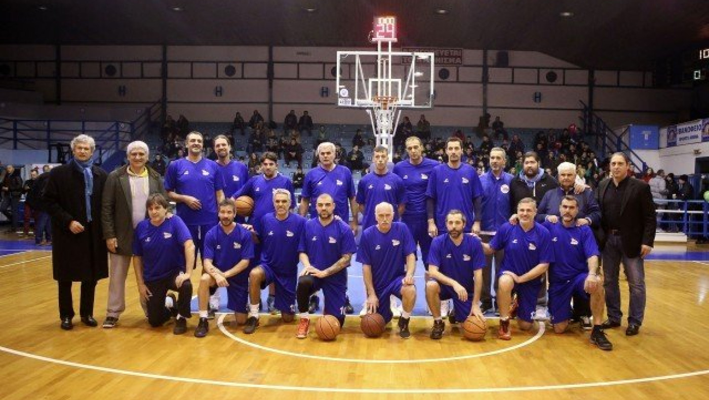 «Λάμψη» αστέρων στο                Ιβανώφειο! (pics)