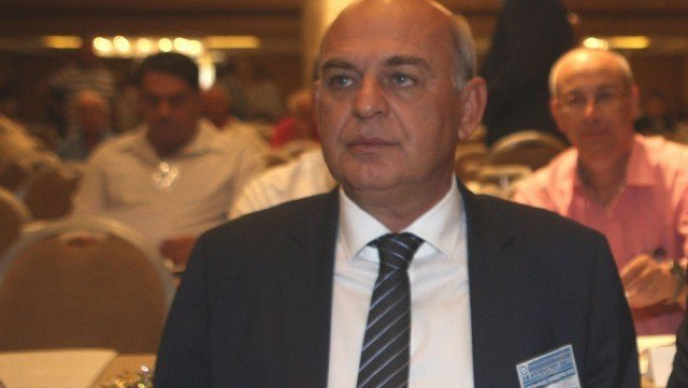 Μήνυμα στήριξης σε Γραμμένο από      UEFA και FIFA