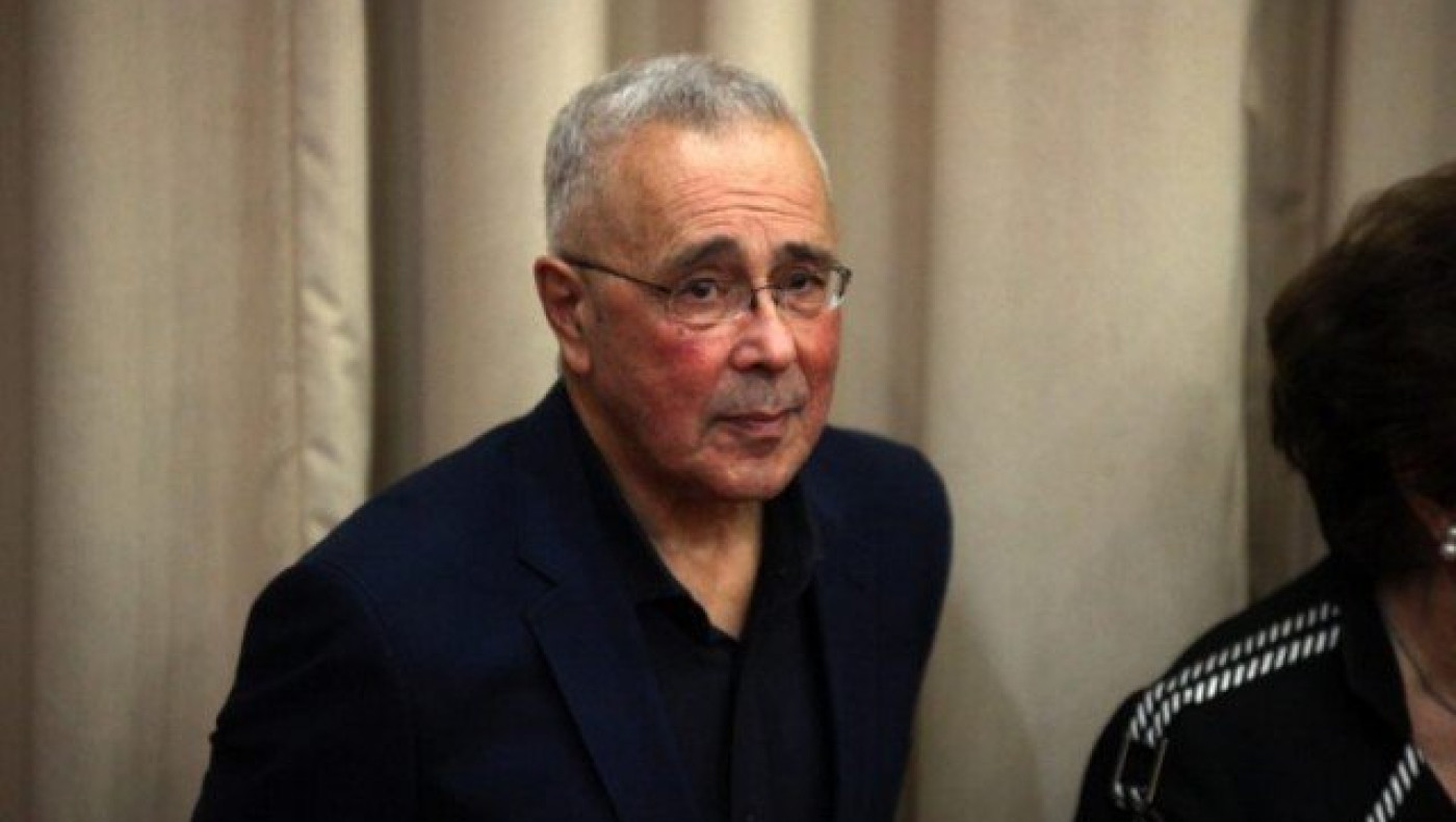 Οπαδοί ΠΑΟΚ σε Ζουράρι: «Πρωταθλητή σε θέλουμε κι όχι Υπουργό» (vid)