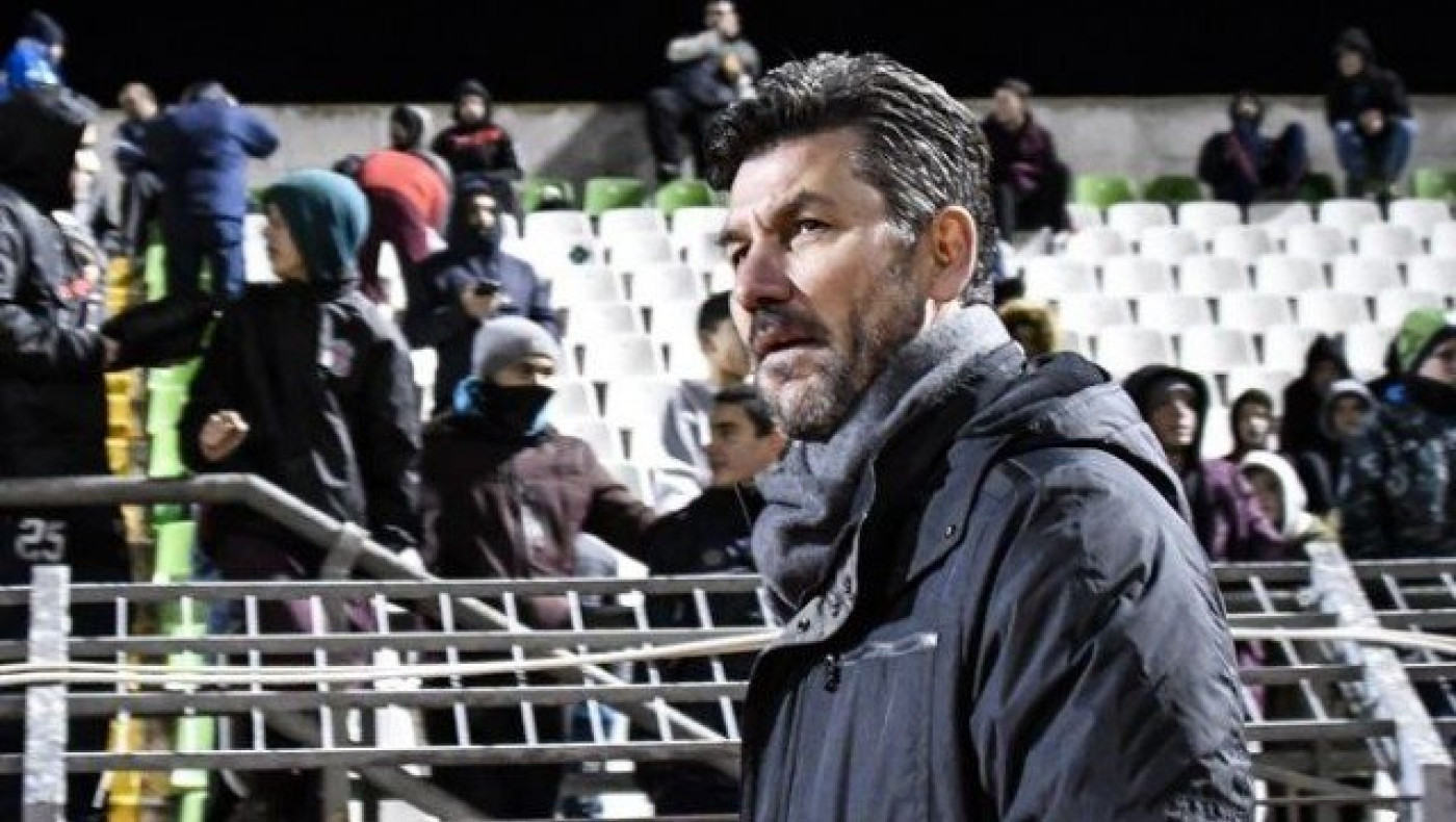 Η αντίδραση του Ουζουνίδη στον πάγκο μετά το 3-0 (pic)