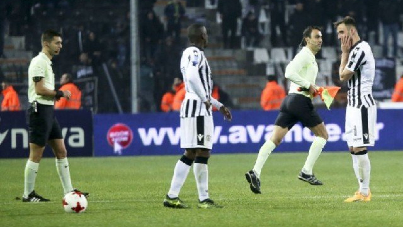 Αποθεώθηκε ο επόπτης             στην Τούμπα! (pics)