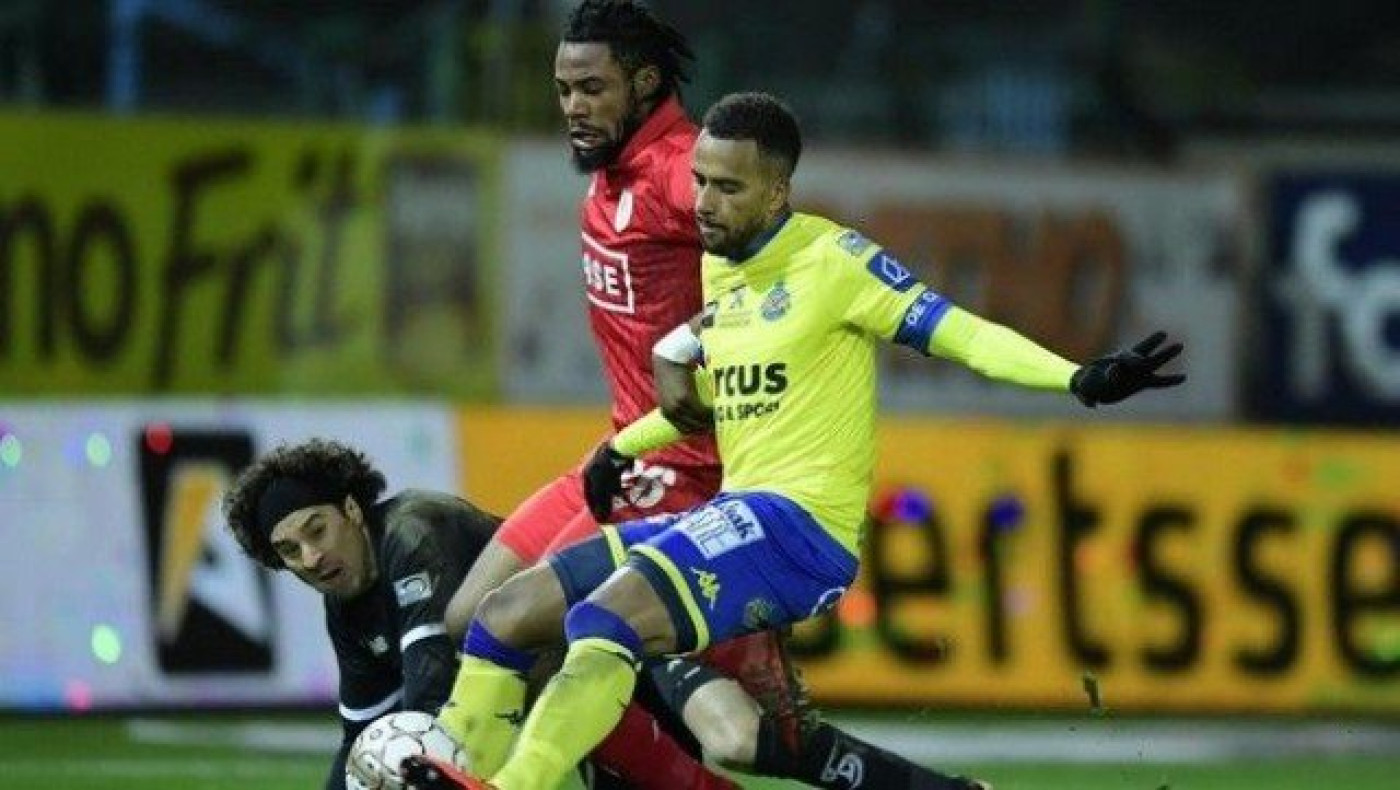 Γκολ και θέαμα                                 από Μπέβερεν και Ζούλτε