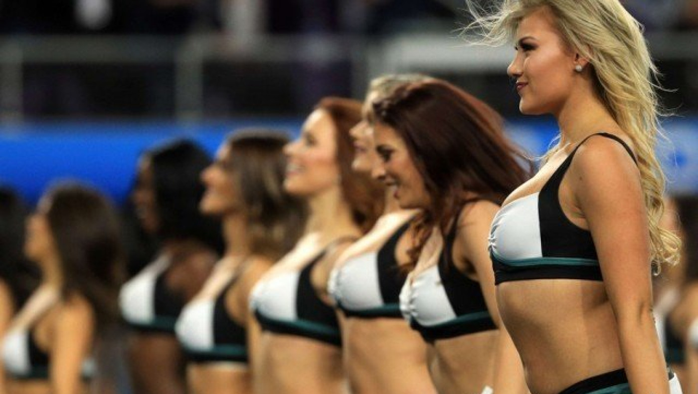 H hot                     πλευρά του Super Bowl (pics)