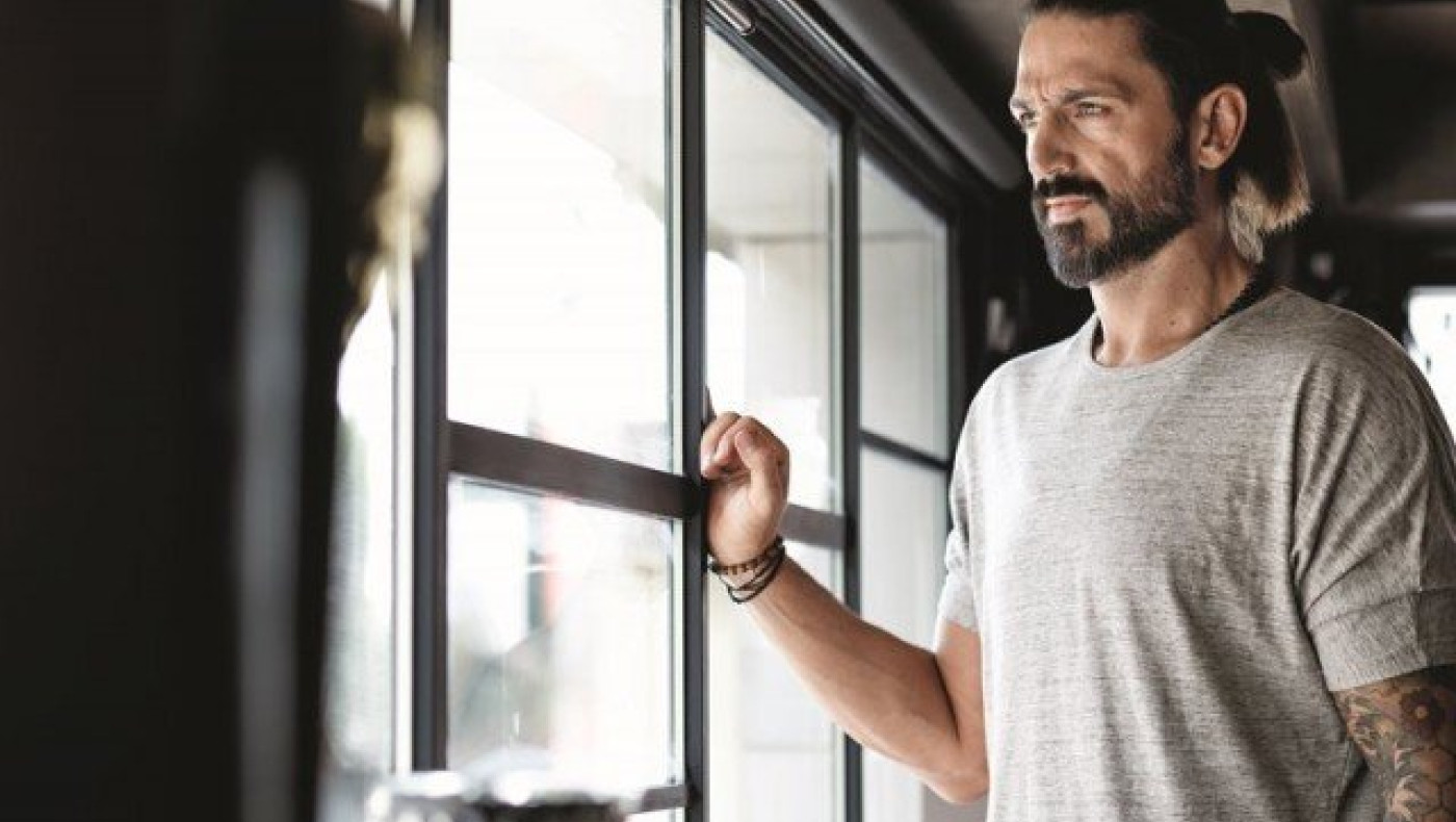 Ο pastry chef της Σκορδά έχει σχέση με αδερφή πασίγνωστου τραγουδιστή