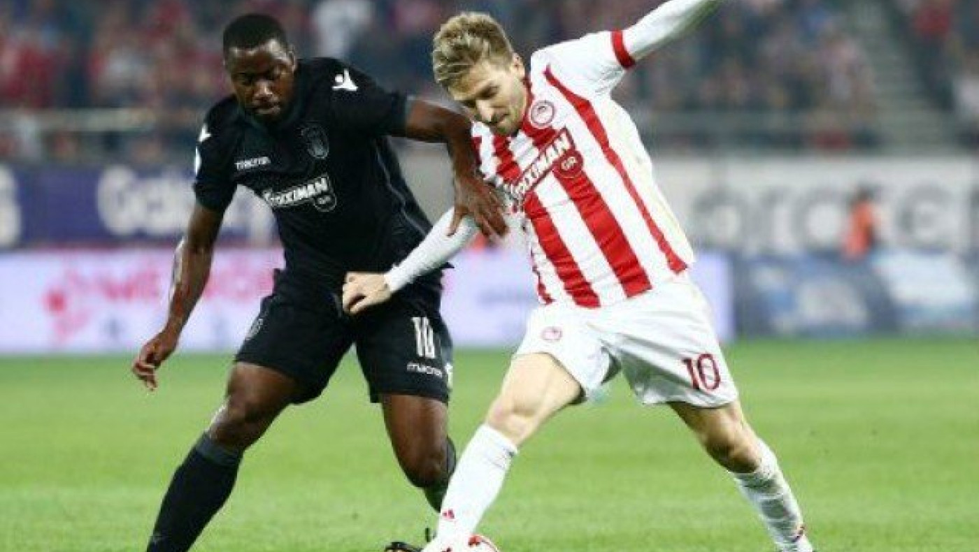 To combo του Κομπότη και                                        η ΑΕΛ