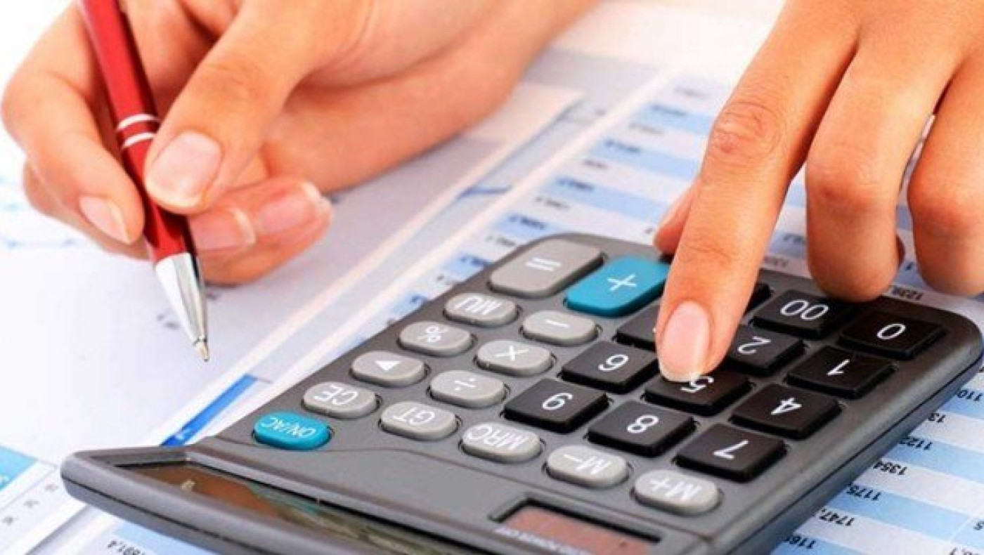 Ποιοι θα πληρώσουν τέλος                                 επιτηδεύματος