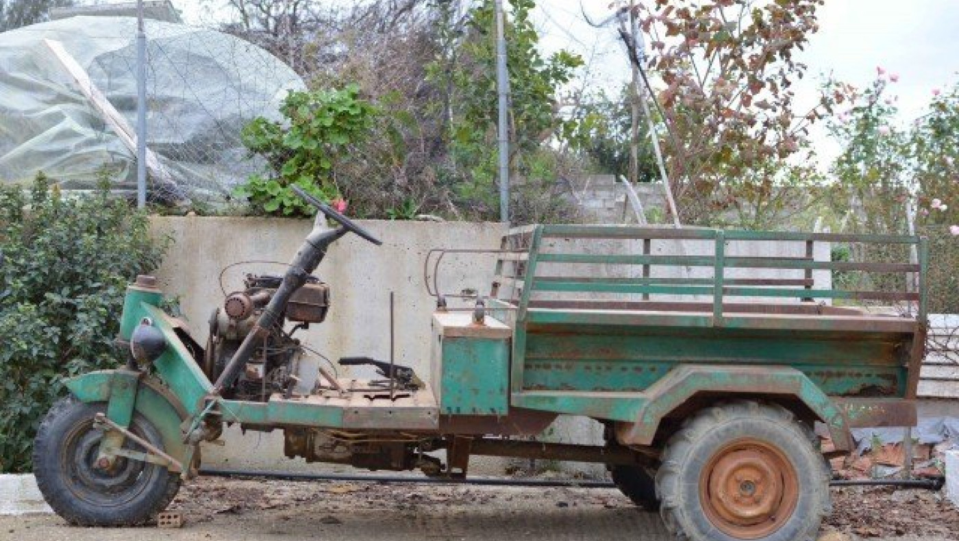 Πρώην ποδοσφαιριστής της Super League έκανε προπόνηση με... τρίκυκλο