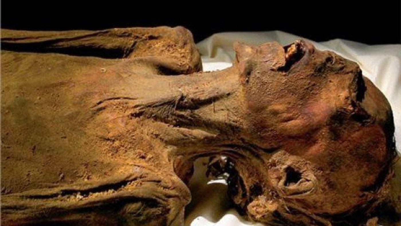 Αίγυπτος: Το μυστήριο της            μούμιας που... ουρλιάζει!