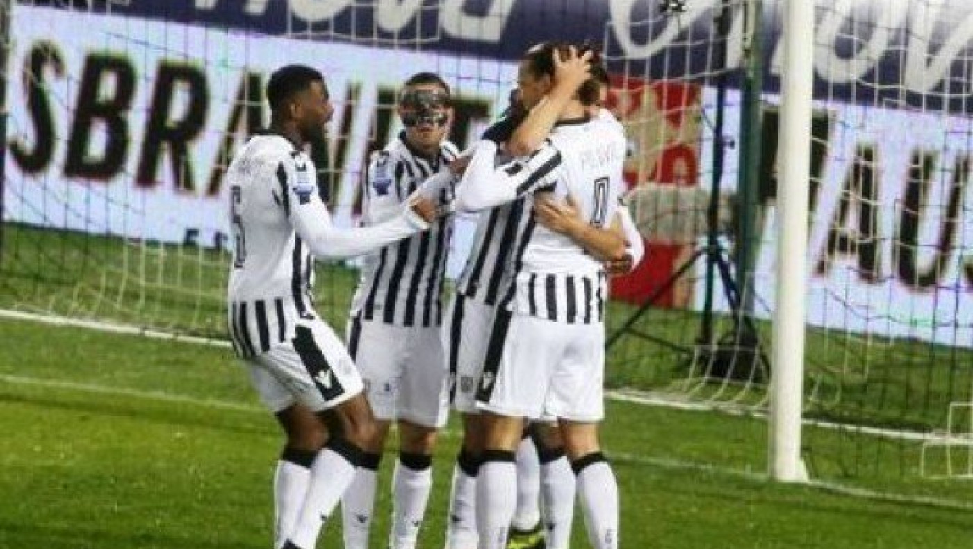 Η       φόρμα        που   οδηγεί      στο    νταμπλ