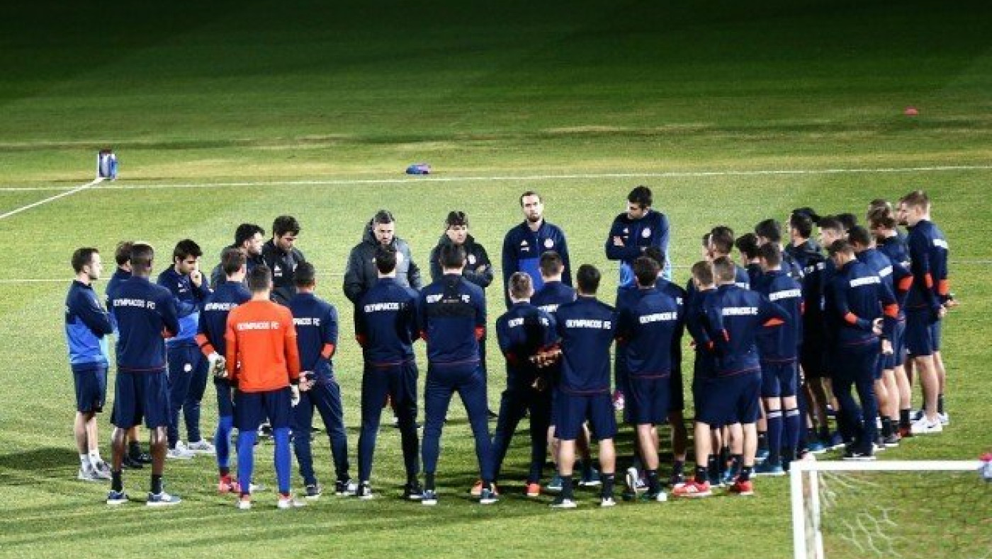 Ζητούν τιμωρία                       Σαββίδη οι παίκτες του Ολυμπιακού